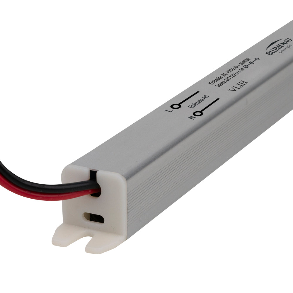 Fonte Slim 36W 12V/3A Bivolt para Fita LED